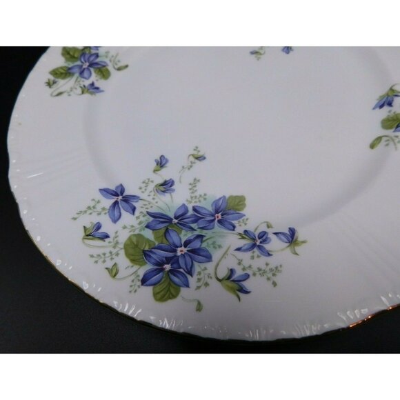 Royal Grafton Jacobean Violets Salad-Lunch Plate 8 1/4" Bone China Floral Design - Picture 3 of 10
